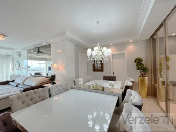 Imagem Apartamento 3 dormitórios para Venda no bairro Centro