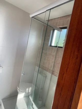 Imagem Cobertura 3 Suítes para Locação Anual em Canajurê, Vista Mar