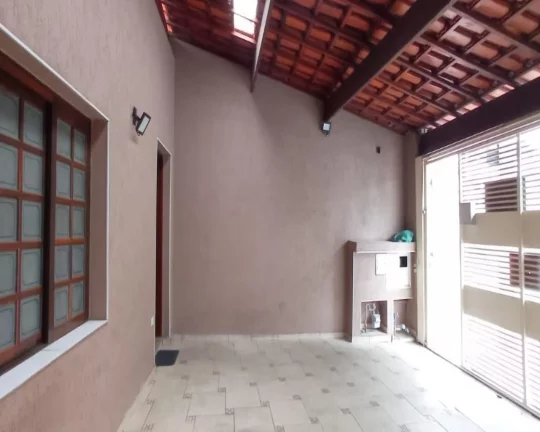 Imagem Venda Casa Térrea 120 m² Com 3 Quartos Sendo Duas Suítes E Duas Vagas Fl38