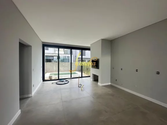 Imagem Casa térrea com 04 suítes, 150m² de área construída