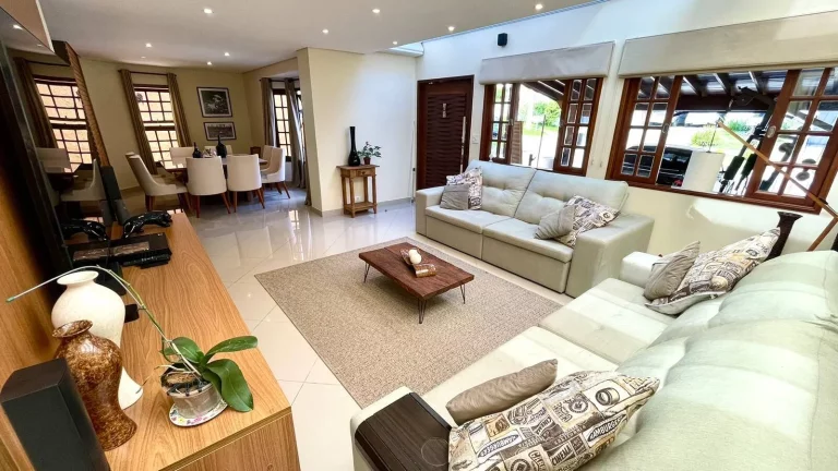 Imagem Cond SP II. Linda casa estilo rústico moderno, com arquitetura exclusiva!!