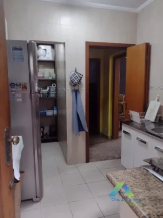 Imagem Sobrado com 4 Quartos e 4 banheiros à Venda, 175 m² por R$ 864.990