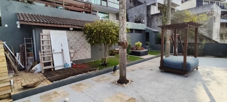 Imagem Casa com 4 dormitórios, 445 m² - venda por R$ 3.500.000 ou aluguel por R$ 18.000/mês - Jardim Imperial Hills III - Arujá/SP