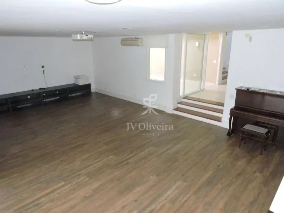 Imagem Casa com 5 dormitórios à venda, 600 m²