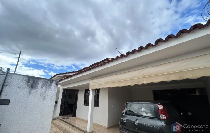 Imagem Casa com Piscina à Venda no Novo Horizonte – 3 Quartos e Espaço Gourmet!