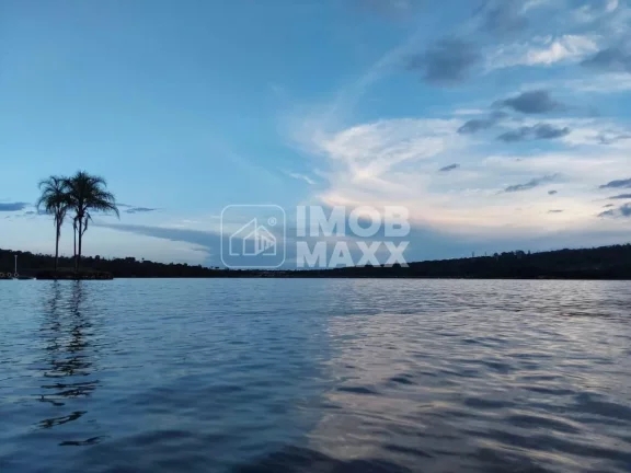 Imagem Casa MI do Lago Norte - Beira Lago - Umidade o ano inteiro em pleno Cerrado!