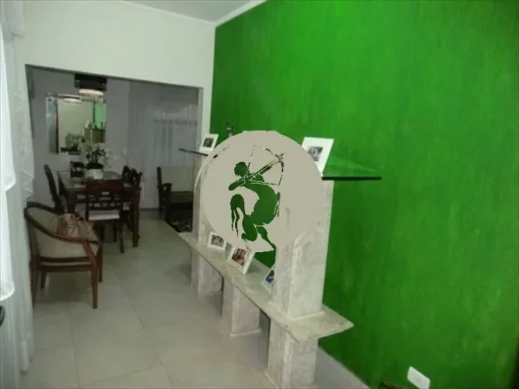 Imagem OPORTUNIDADE! CASA TÉRREA TOTALMENTE REFORMADA, MODERNIZADA, REPLETADE ARMÁRIOS EMBUTIDOS NOVOS, T...