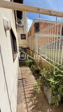 Imagem Casa Suite Master + 1 Suite + 4 Quartos - Bairro Bancarios