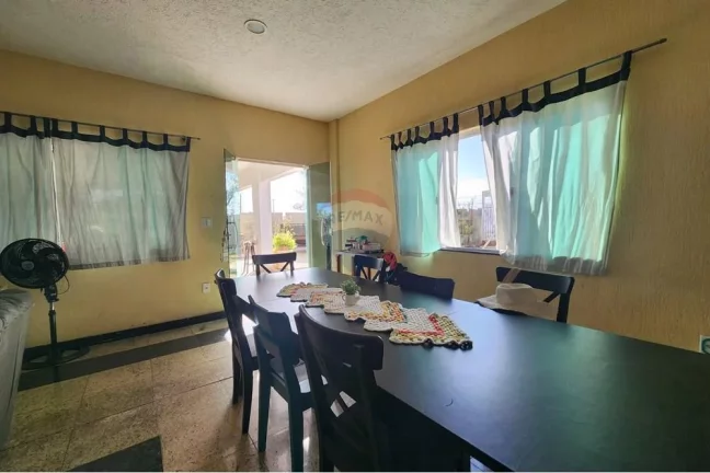 Imagem Casa 4 quartos, 4 suítes, 283 m de areá útil, pé na areia