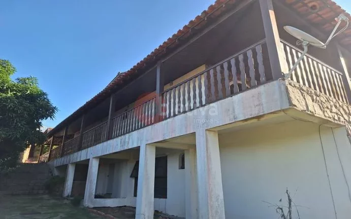 Imagem Belíssima casa de 7 quartos a venda no Bosque do Peró em Cabo Frio.