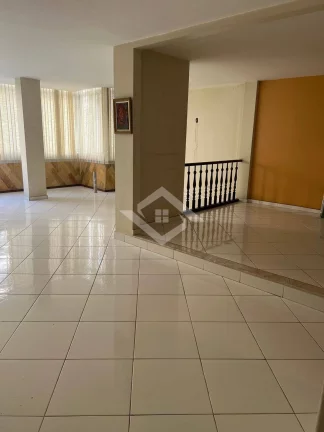 Imagem Apartamento 3 Quartos Frente Mar em Copacabana - Oportunidade Exclusiva!