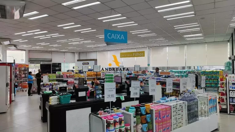Imagem Av. das Américas - Recreio - Predio comercial no melhor local do Recreio!!! Possibilidade de venda integral ou de unidades!!!