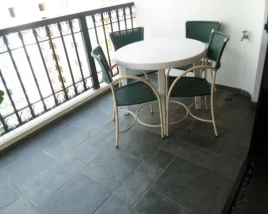 Imagem Apartamento à venda no Guarujá na Praia das Pitangueiras.