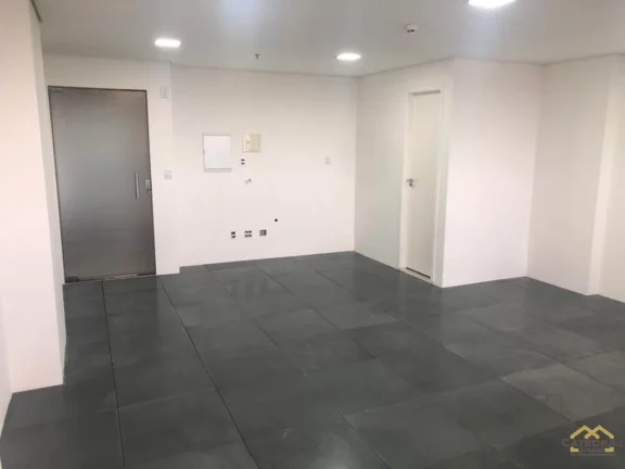 Imagem Sala comercial no The One - Avenida Jundiaí - ao lado da Anhanguera