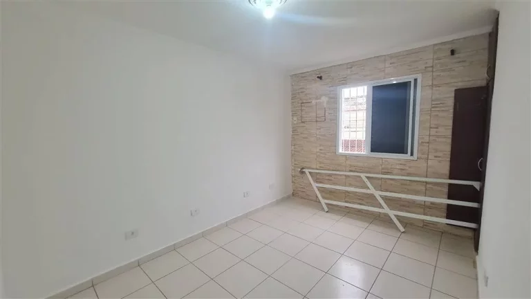 Imagem CASA COM 70 m² - NOVA MIRIM - PRAIA GRANDE SP