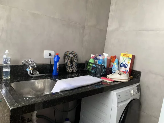 Imagem COBERTURA A VENDA COM ÓTIMA LOCALIZAÇÃO NO CENTRO DA CIDADE.