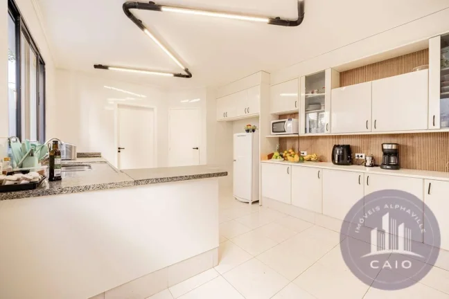 Imagem Casa com 317m² - 5 dormitórios a venda por R$ 2.550.000 - Alphaville/SP