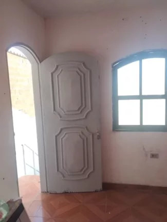 Imagem Casa com 2 dormitórios à venda, 75 m² por R$ 280.000,00 - Parque Maria Helena - Suzano/SP