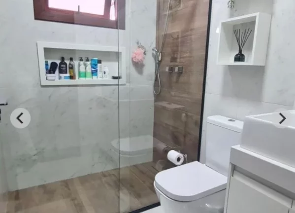 Imagem Sobrado com 4 dormitórios à venda, 320 m² por R$ 720.000 - Vila Cecília - Mogi das Cruzes/SP