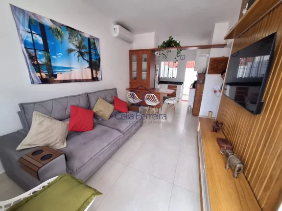 Imagem Casa 2 dormitórios em condomínio fechado charmosa e aconchegante - Porto Novo - Caraguatatuba/SP