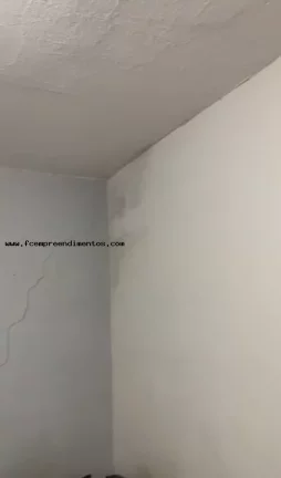 Imagem Casa para Venda em Limeira, Graminha, 2 dormitórios, 1 banheiro, 1 vaga
