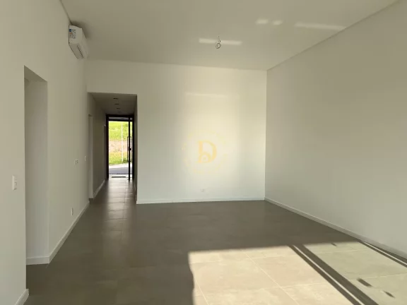 Imagem Casa Condomínio - Urbanova - Condomínio Mônaco - 3 Dorm (3 suítes) - 451m2