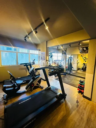 Imagem Apartamento Triplex no Ed. Ville D'Ampezzo: 3 Dorms (1 Suíte), 3 Banheiros, Sala ampla, Cozinha e 3 Vagas de Garagem - 300m² de Conforto e Exclusividade