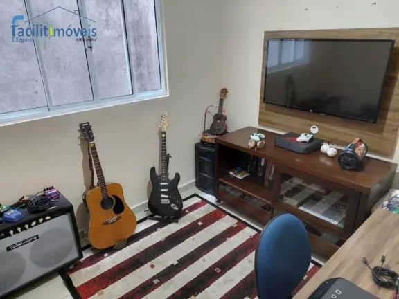 Imagem Lindo Sobrado com 03 quartos e 01 suíte em Diadema