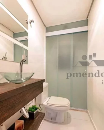 Imagem Otimo apartamento reformado, com amplo living, para 3 ambientes janeloes, piso origial em lindos tac...