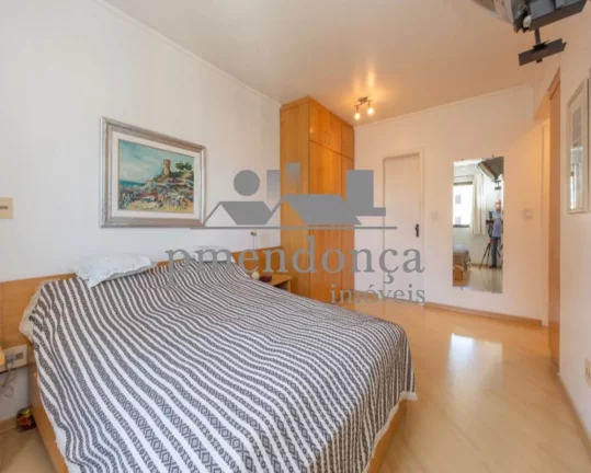 Imagem Apartamento à venda na Rua Apinajés com 3 quartos( 1 suíte )e 2 vagas, 130m²