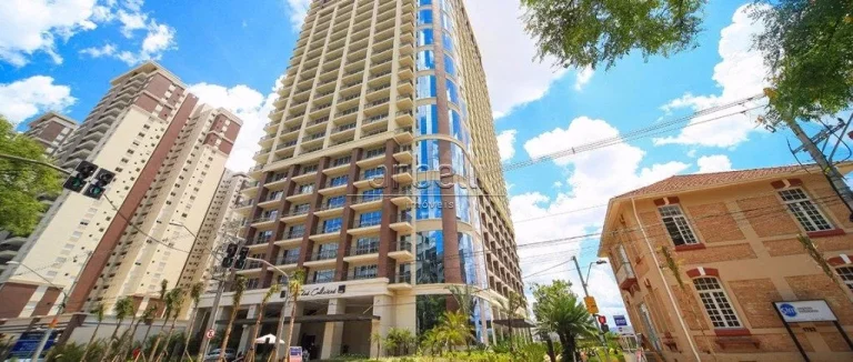 Imagem Sala comercial recém reformada no decimo sétimo andar, com 42 metros quadrados, com 1 banheiro, co...