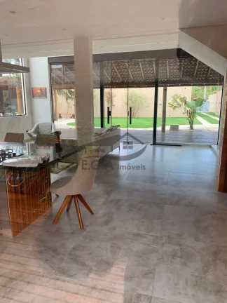 Imagem Casa na praia de Boiçucanga a 200 mts do mar