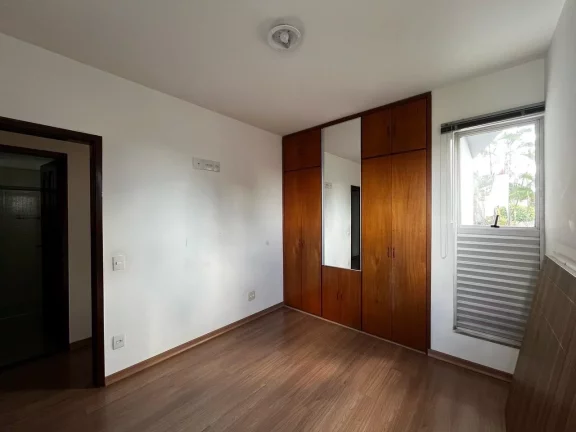 Imagem Apartamento à venda em Belo Horizonte-MG, Ouro Preto: 3 quartos, 1 suíte, 1 sala, 2 banheiros, 1 vaga que cabe 2 carros, 93m²!