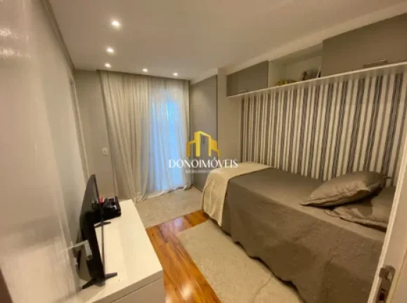 Imagem Apartamento com 03 dormitórios, todos suítes com sacada equipada com tela, vidro e blackout. Possu...