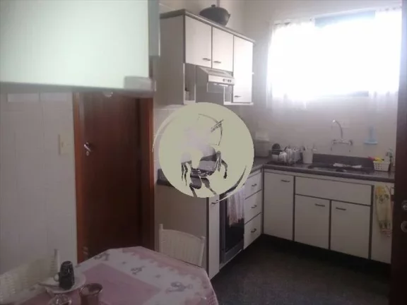 Imagem APARTAMENTO AMPLO, PROXIMO APRAIA, LOCALIZADO EM UMA DAS RUAS MAIS VALORIZADA E CHARMOSA DO EMBARÉ.