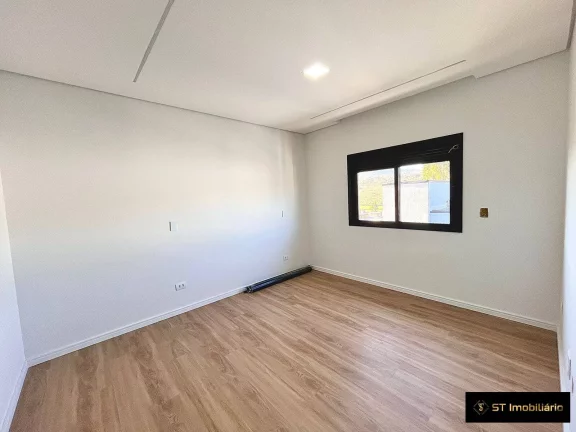 Imagem Casa à venda com 4 Suítes em Condomínio Fechado - Tanque, Atibaia/SP!