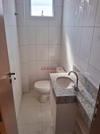 Imagem Sobreposta Alta em Santos na Ponta da Praia com 3 suítes, 2 Vagas e Churrasqueira à Venda por R$ 1.015.000,00