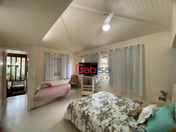Imagem Casa com 4 dormitórios à venda, 250 m² por R$ 2.600.000 - Campo de Pouso - Armação dos Búzios/RJ
