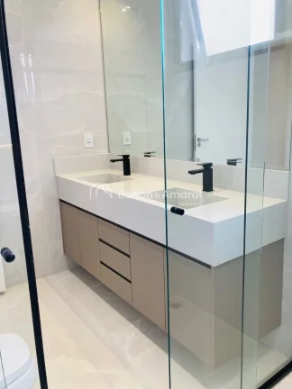 Imagem **Sua Nova Casa Espera Por Você!**

Descubra o conforto e a sofisticação dessa casa, que oferece ...