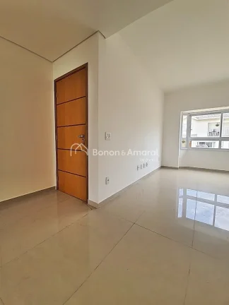 Imagem Excelente oportunidade de adquirir sua casa dos sonhos em um charmoso condomínio, situado ao lado d...