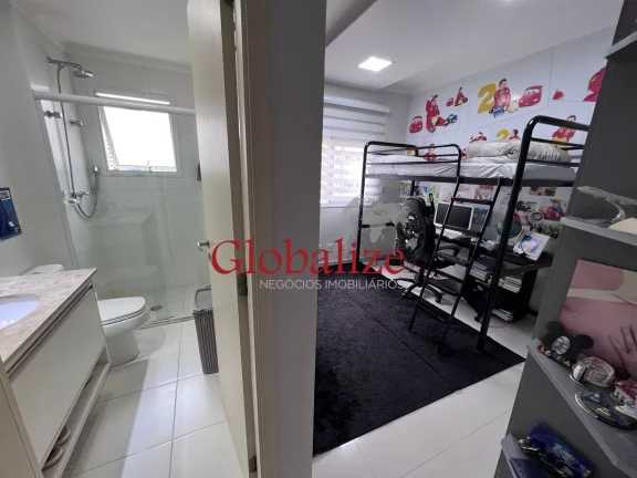 Imagem APARTAMENTO DE ALTO PADRÃO COM 4 DORMITÓRIOS SENDO 2 SUÍTES 3 VAGAS DE GARAGEM E LAZER COMPLETO NO BAIRRO DO EMBARÉ EM SANTOS (SP) POR R$.3.200.000,00