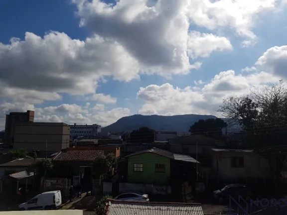 Casa na rua Ernesto Becker com 142m² privativos