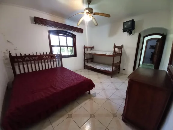 Imagem Sobrado com 10 dorms, Canto do Forte, Praia Grande - R$ 5.3 mi, Cod: 2340