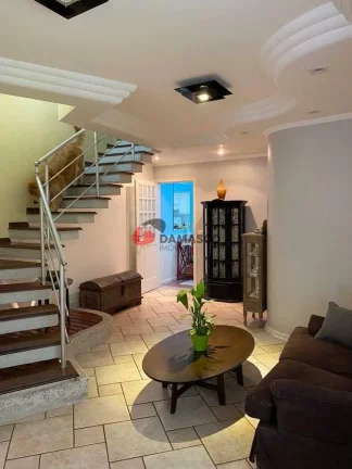 Imagem Sobrado à venda 3 Quartos, 1 Suite, 2 Vagas, 180M², Sítio da Figueira, São Paulo - SP