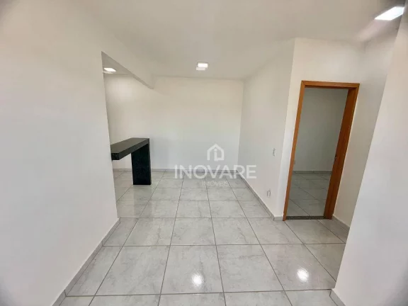 Imagem Apartamento com 2 dormitórios para alugar, 49 m² por R$ 1.300,00/mês - Alto Da Trindade - Itumbiara/GO