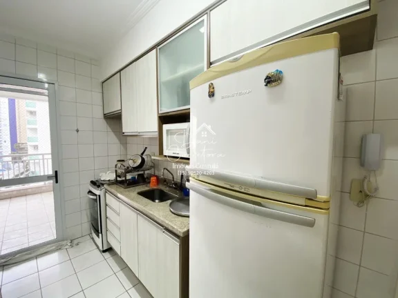 Imagem Apartamento à venda em Guarujá-SP, Vila Alzira: 3 quartos, 1 suíte, 2 salas, 2 banheiros, 2 vagas de garagem, 126m².