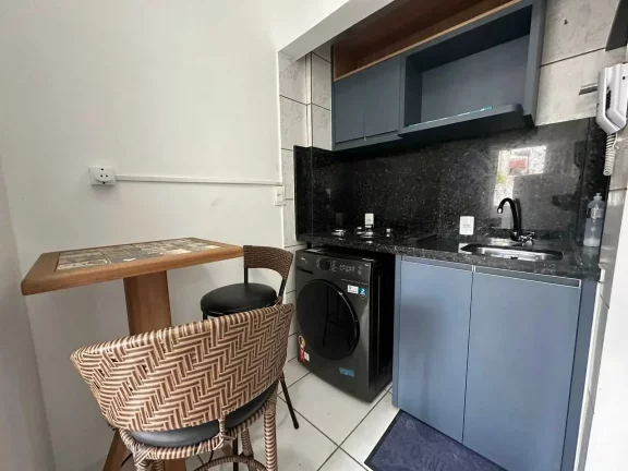 Imagem Apartamento mobiliado de 1 dormitório e 1 vaga de garagem no Centro Balneário Camboriú