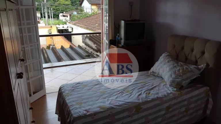 Imagem Casa com 2 dormitórios à venda por R$ 380.000,00 - Vale Verde - Cubatão/SP