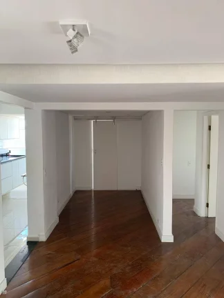 Imagem Locação Apartamento, 2 Quartos, 2 Banheiros, Vila Deodoro R$ 620 mil