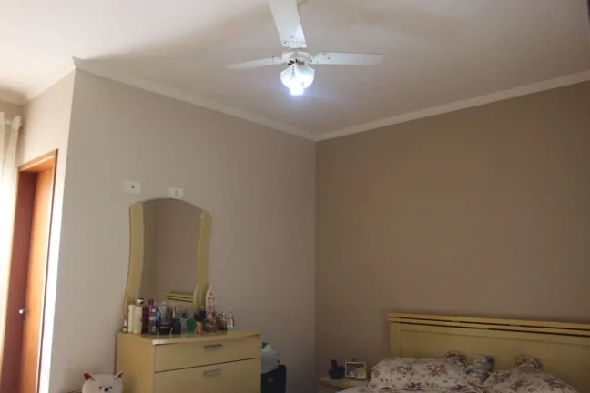 Imagem SOBRADO PADRÃO COM 3 DORMITÓRIOS NA VILA CLARICE EM SANTO ANDRE
